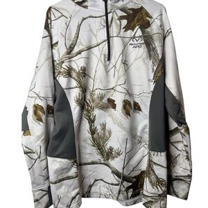 Realtree APC White and Gray Camo Jacket